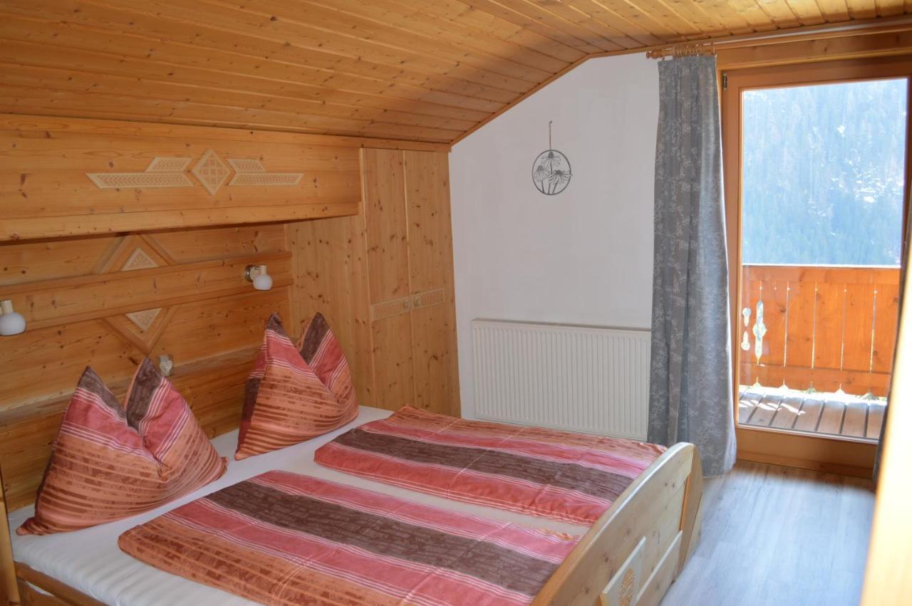 Ferienwohnungen Niederarnigerhof Familie Bauernfeind Kals am Grossglockner Exterior photo